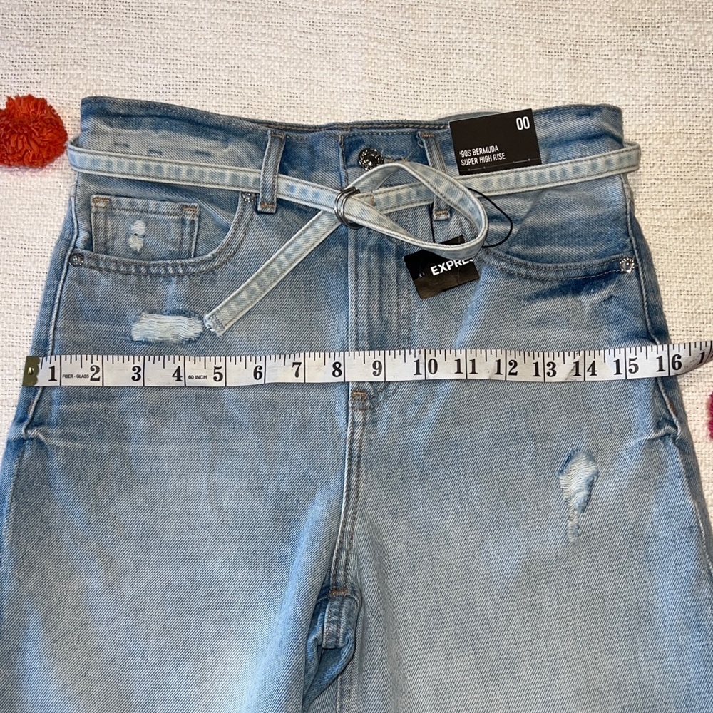 NWT Super High Rise 90s Bermuda Belted Jean Shorts Sz 00 light wash - Picture 6 of 15